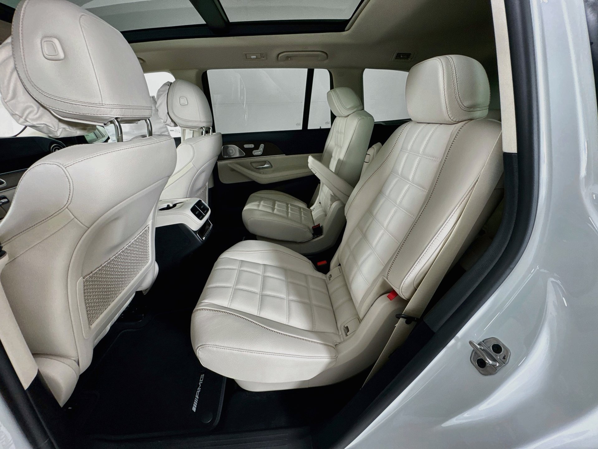 New 2027 Mercedes-Benz GLS 450 4MATIC image 27