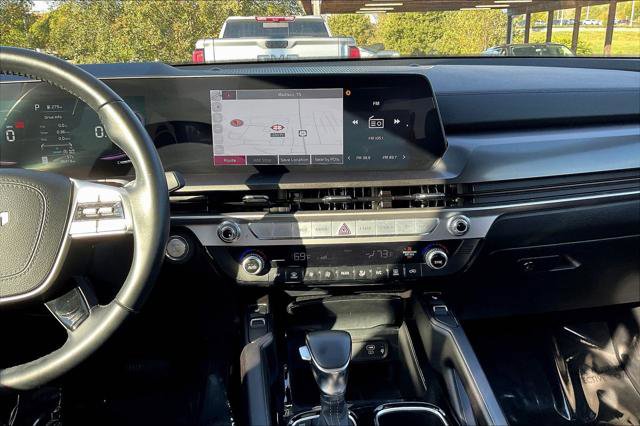 Used 2025 Kia Telluride S image 9