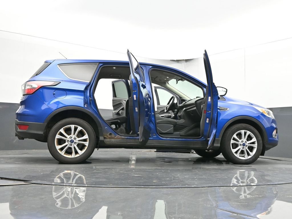 Used 2017 Ford Escape SE image 66
