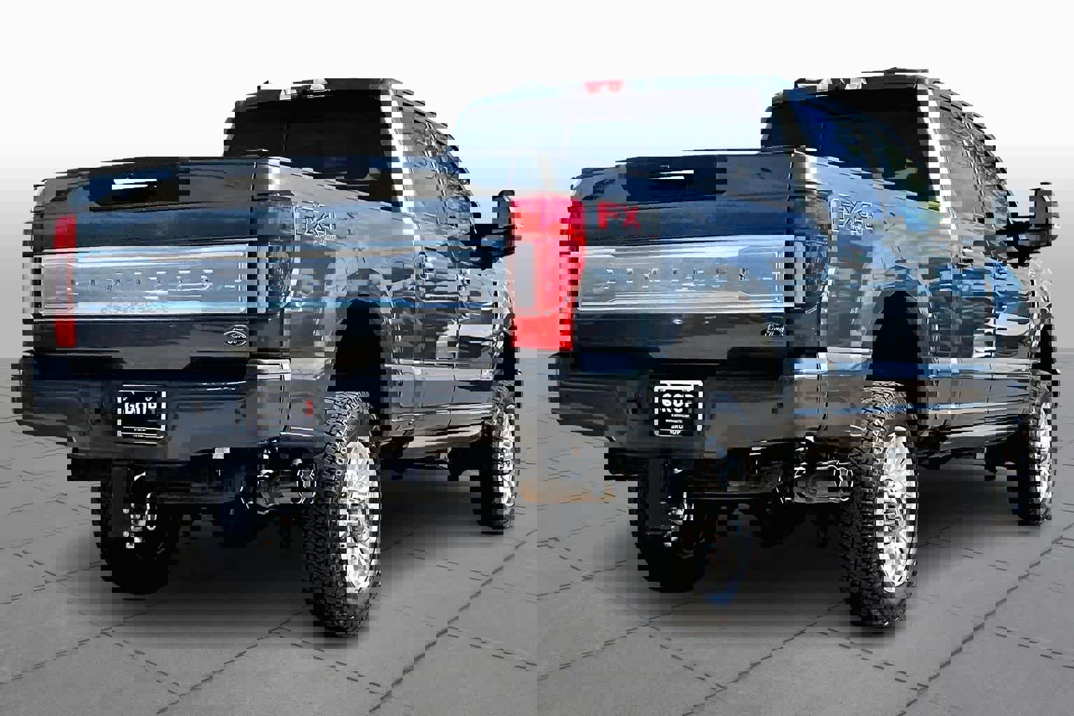 Used 2020 Ford F250 Limited w/ FX4 Off-Road Package image 13