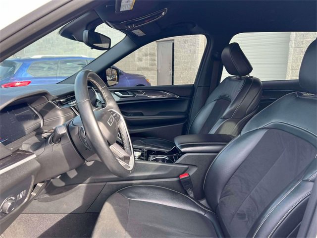 Used 2021 Jeep Grand Cherokee L Laredo image 17