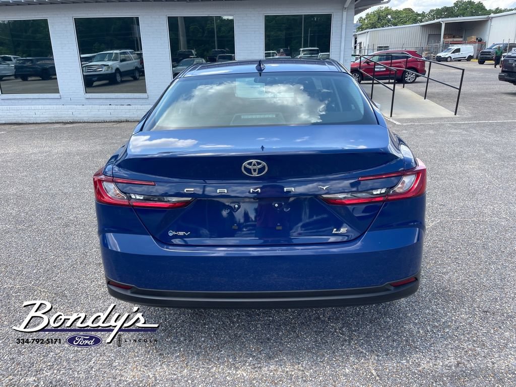 Used 2025 Toyota Camry LE FWD image 13