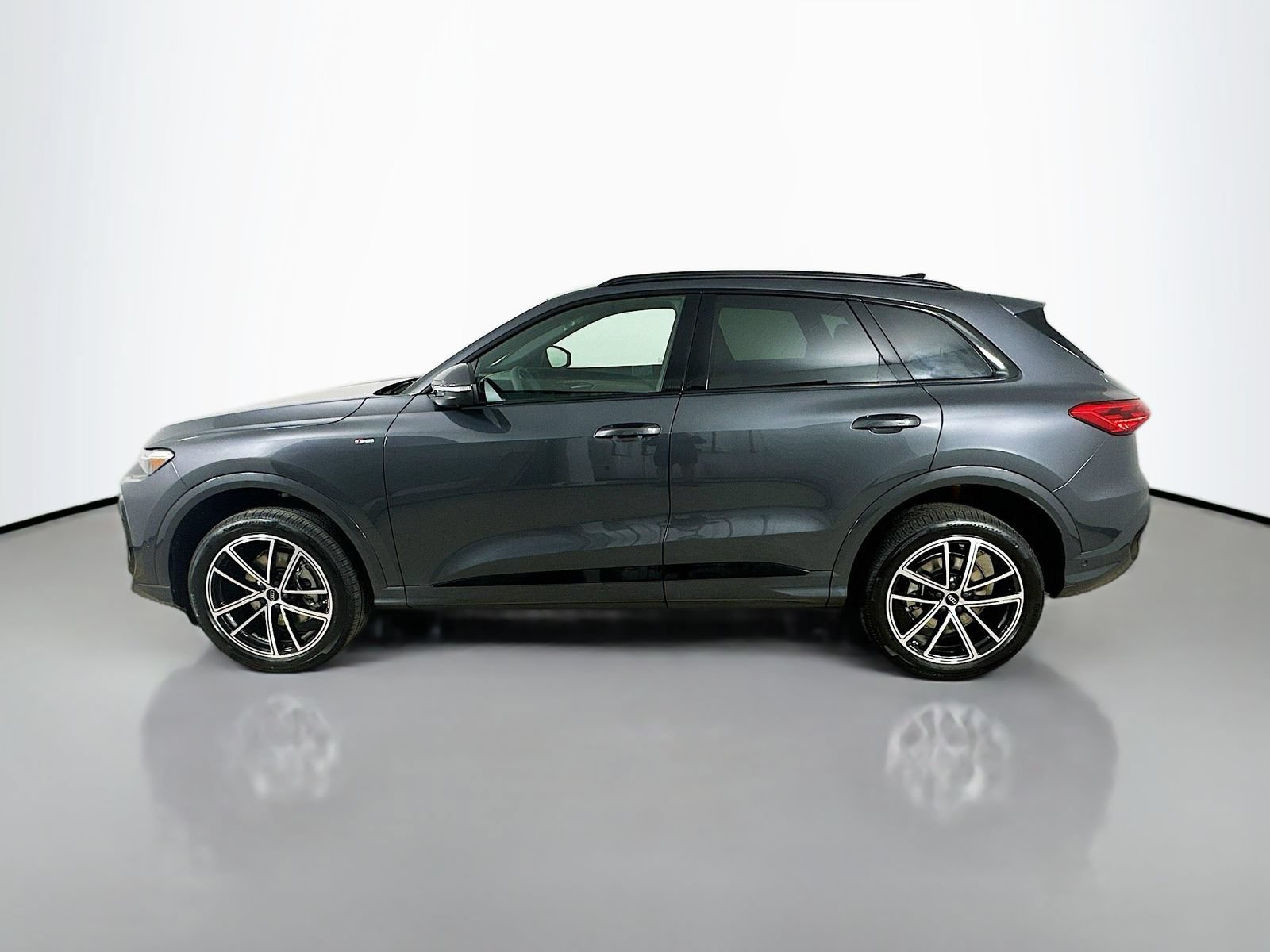 New 2026 Audi Q5 Premium AWD/4WD image 8