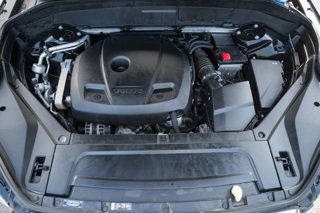 Used 2020 Volvo XC90 T6 Momentum w/ Protection Package Premier AWD/4WD image 20