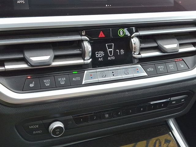 Used 2019 BMW 330i xDrive Sedan w/ Convenience Package image 17