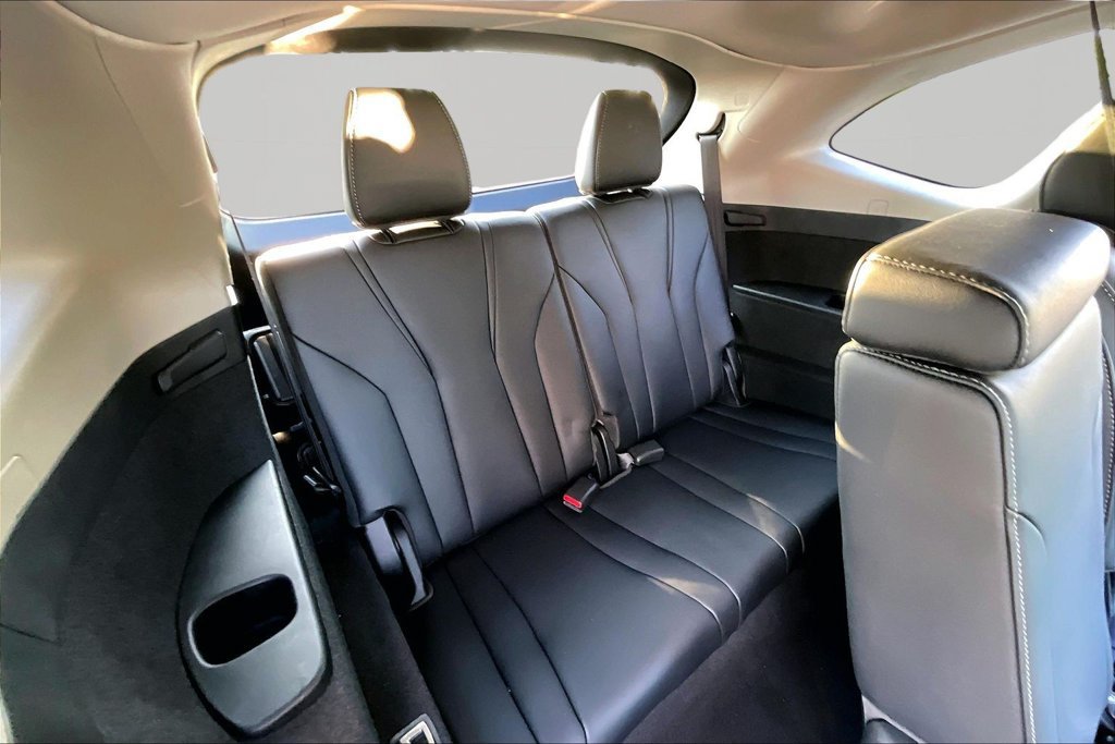 Used 2024 Acura MDX w/ Technology Package FWD image 20
