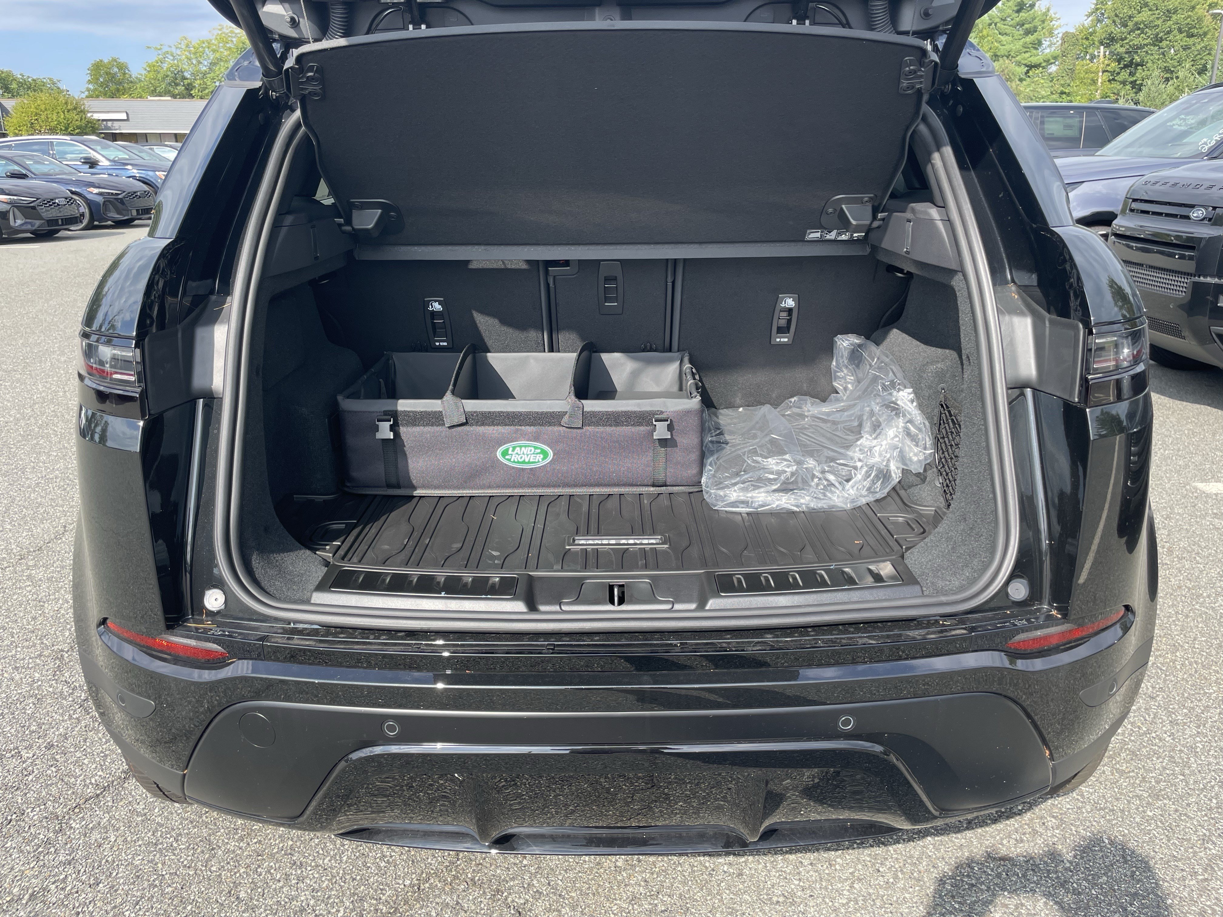 New 2026 Land Rover Range Rover Evoque S AWD/4WD image 37