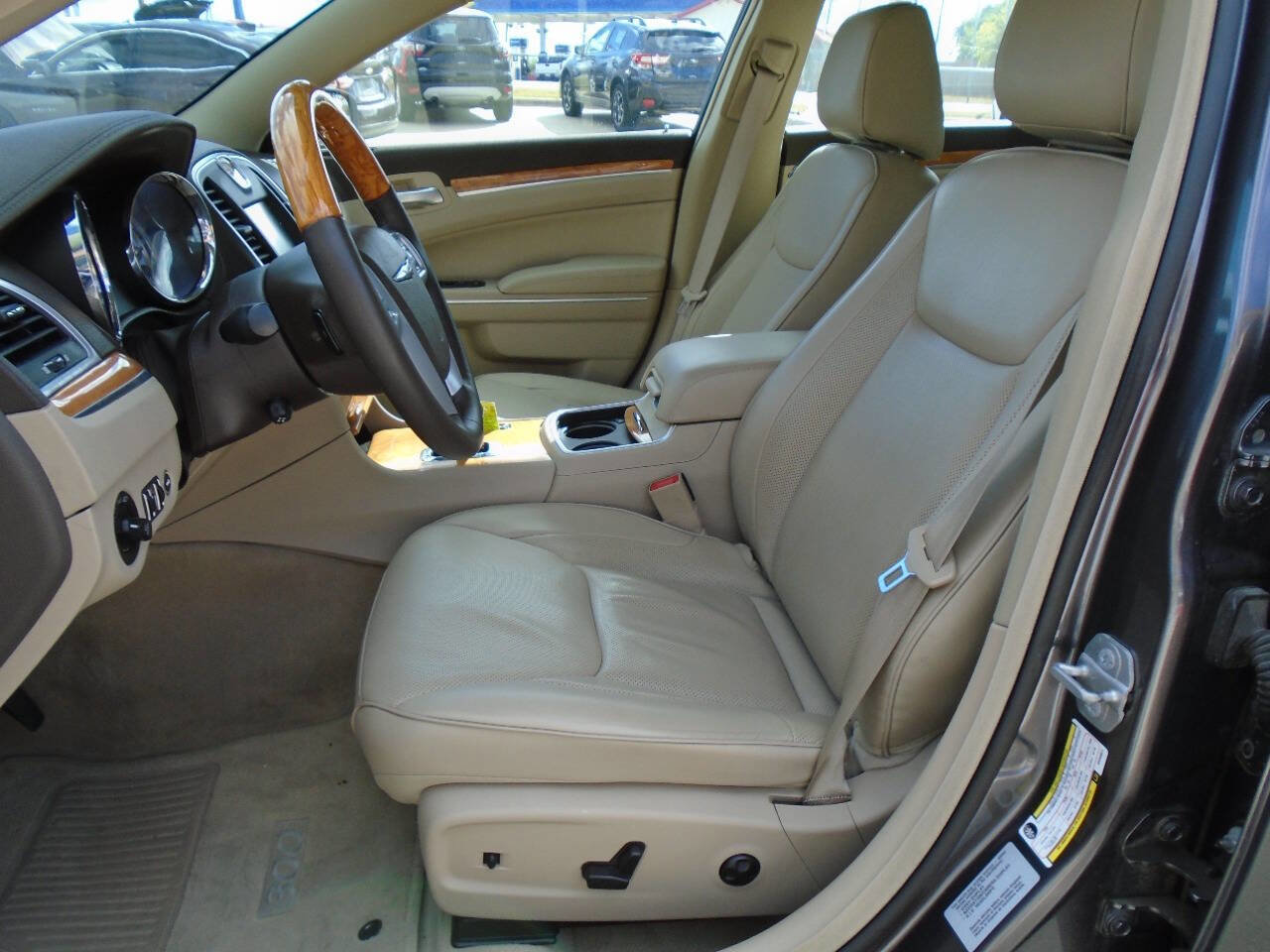 Used 2014 Chrysler 300 C w/ Beats Audio Group image 9