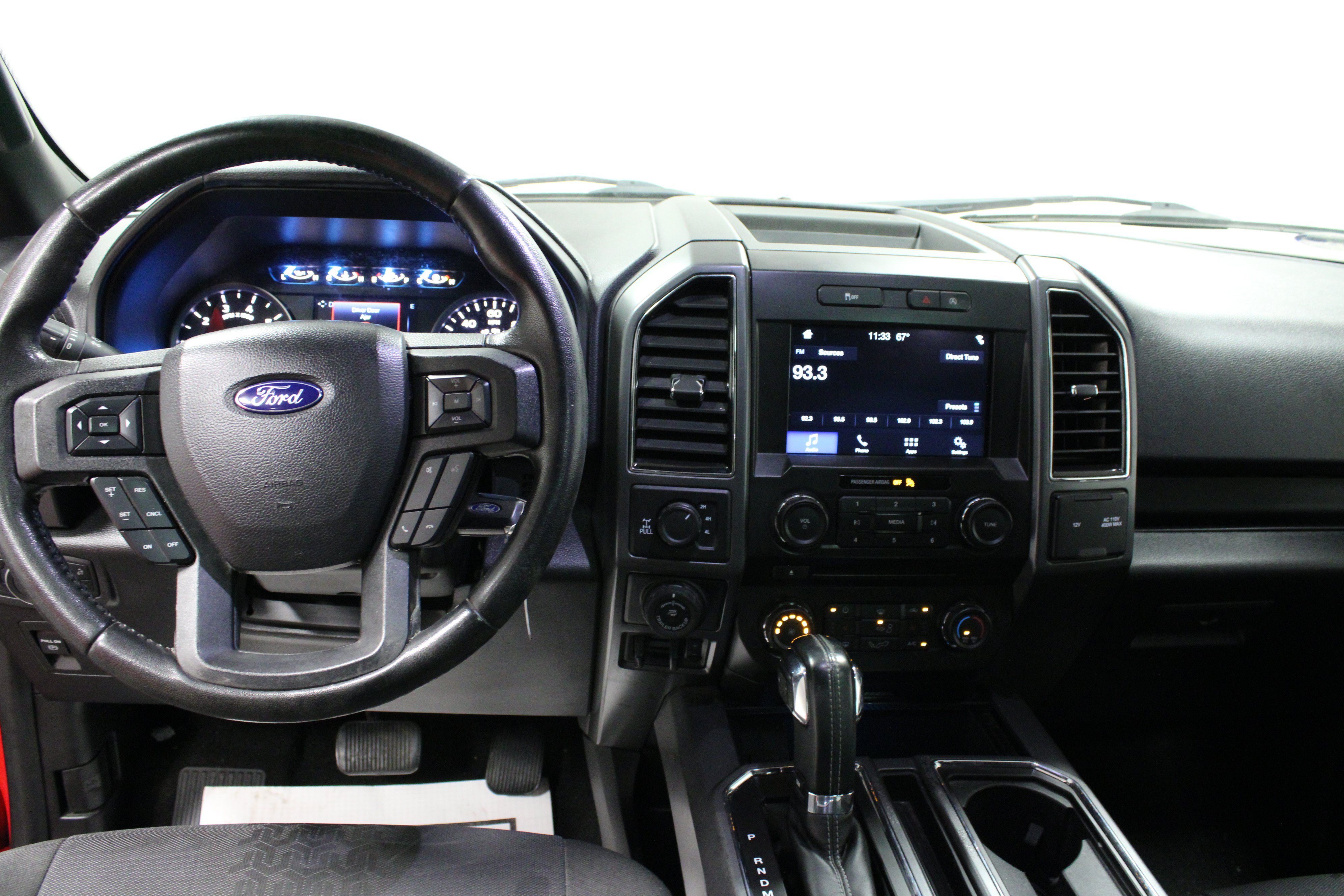 Used 2018 Ford F150 XLT w/ Equipment Group 302A Luxury AWD/4WD image 19