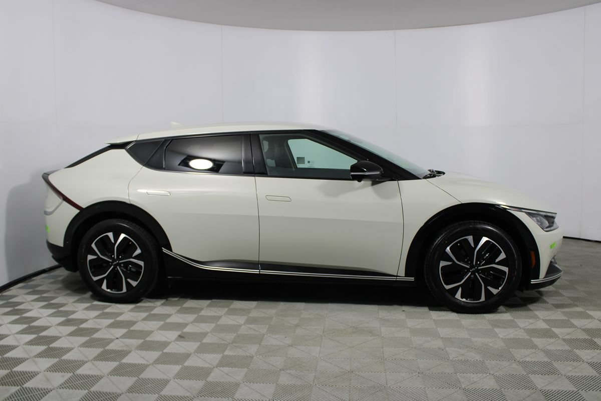 Used 2023 Kia EV6 Wind w/ Wind Technology Package RWD image 32