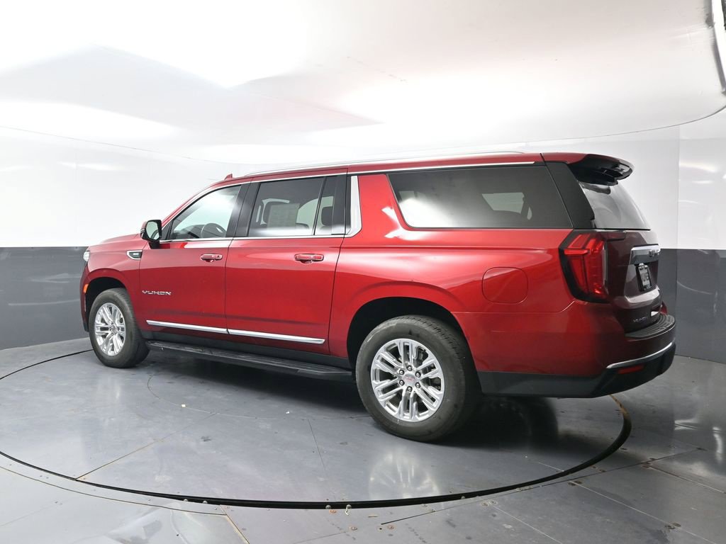 Used 2024 GMC Yukon XL SLT w/ SLT Luxury Package AWD/4WD image 12