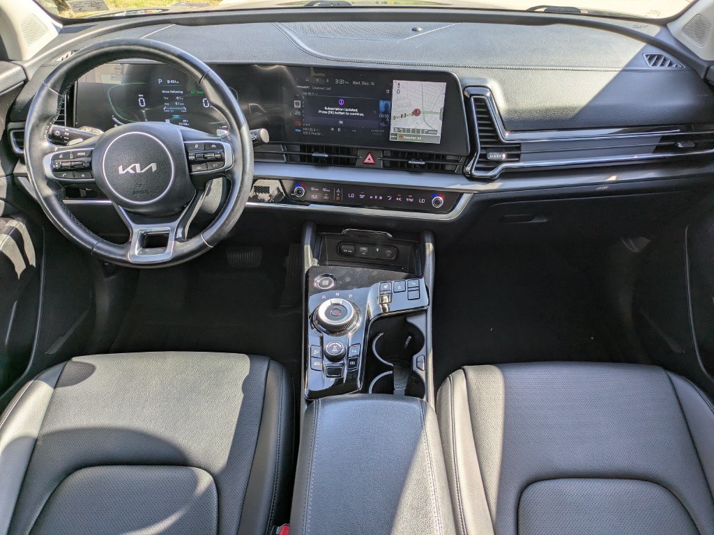 Used 2023 Kia Sportage EX AWD/4WD image 15