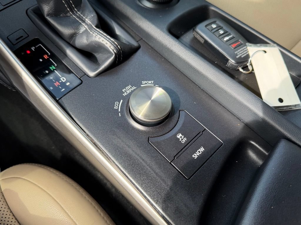 Used 2019 Lexus IS 300 w/ Premium Package RWD image 32