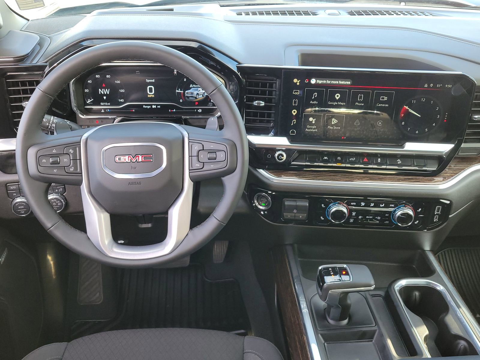 Used 2025 GMC Sierra 1500 Elevation w/ Preferred Package image 9