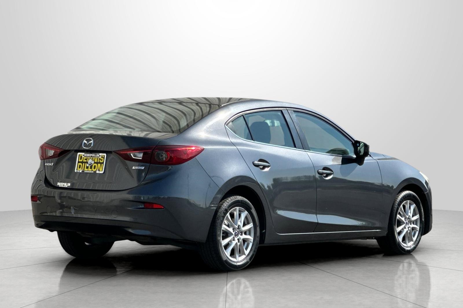 Used 2016 MAZDA MAZDA3 i Sport w/ Preferred Equipment Package image 5