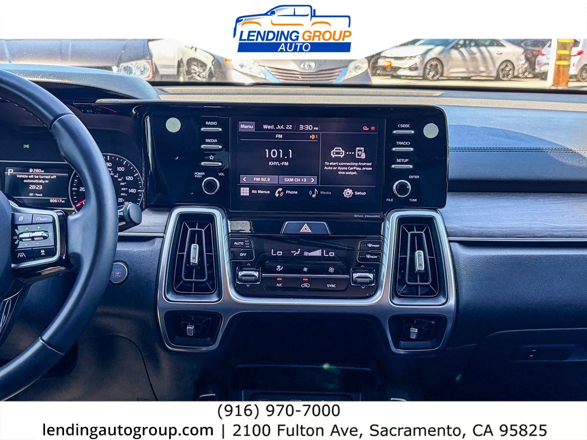 Used 2021 Kia Sorento EX w/ Panoramic Sunroof Package FWD image 12
