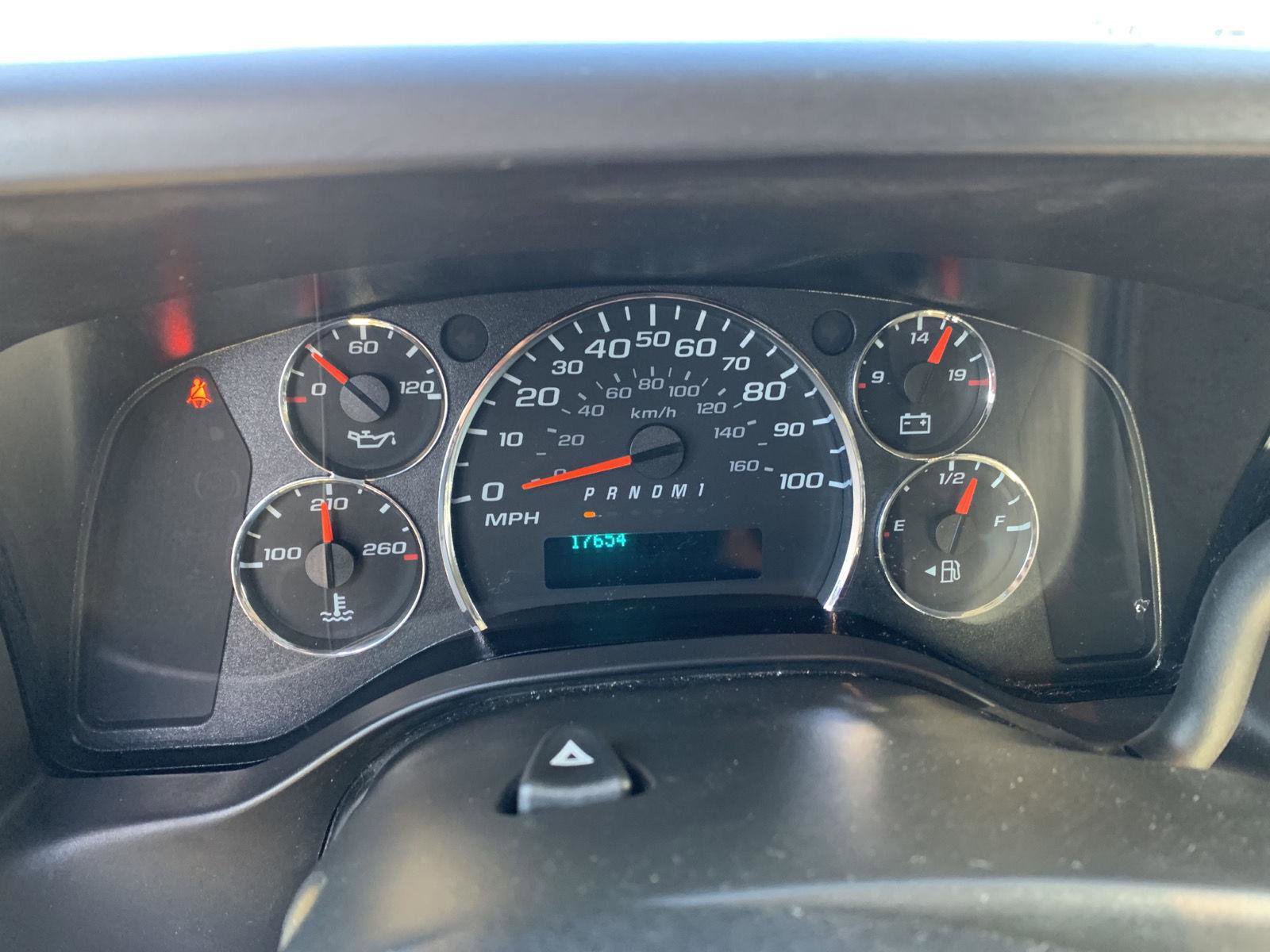 Used 2024 GMC Savana 2500 w/ Driver Convenience Package image 18