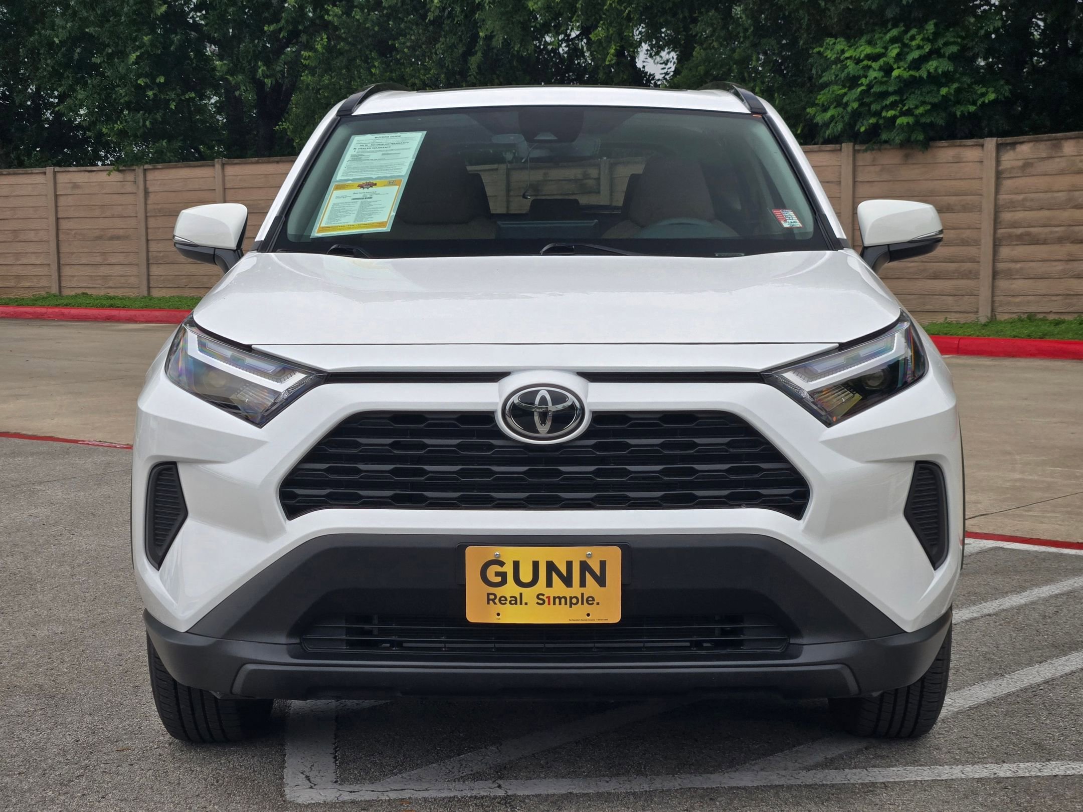 Used 2025 Toyota RAV4 XLE w/ Convenience Package FWD image 8
