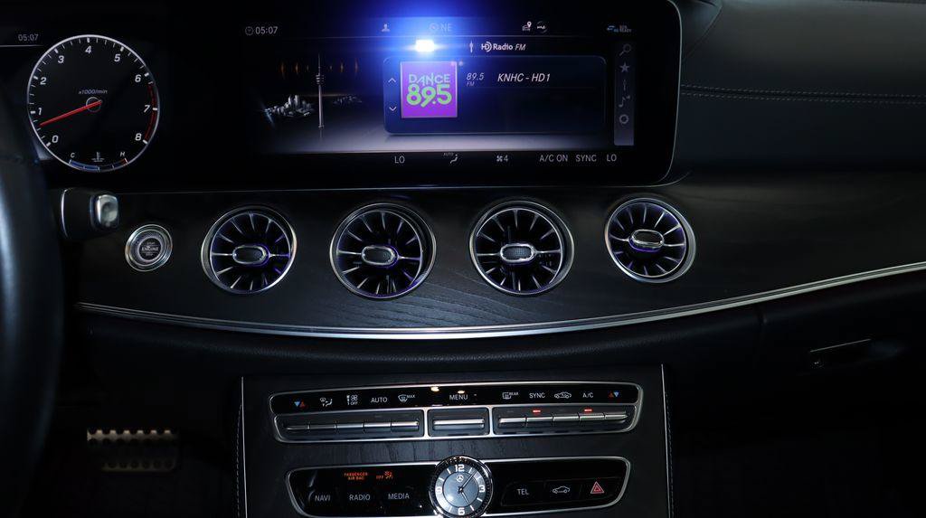 Used 2020 Mercedes-Benz E 450 Coupe w/ AMG Line image 22