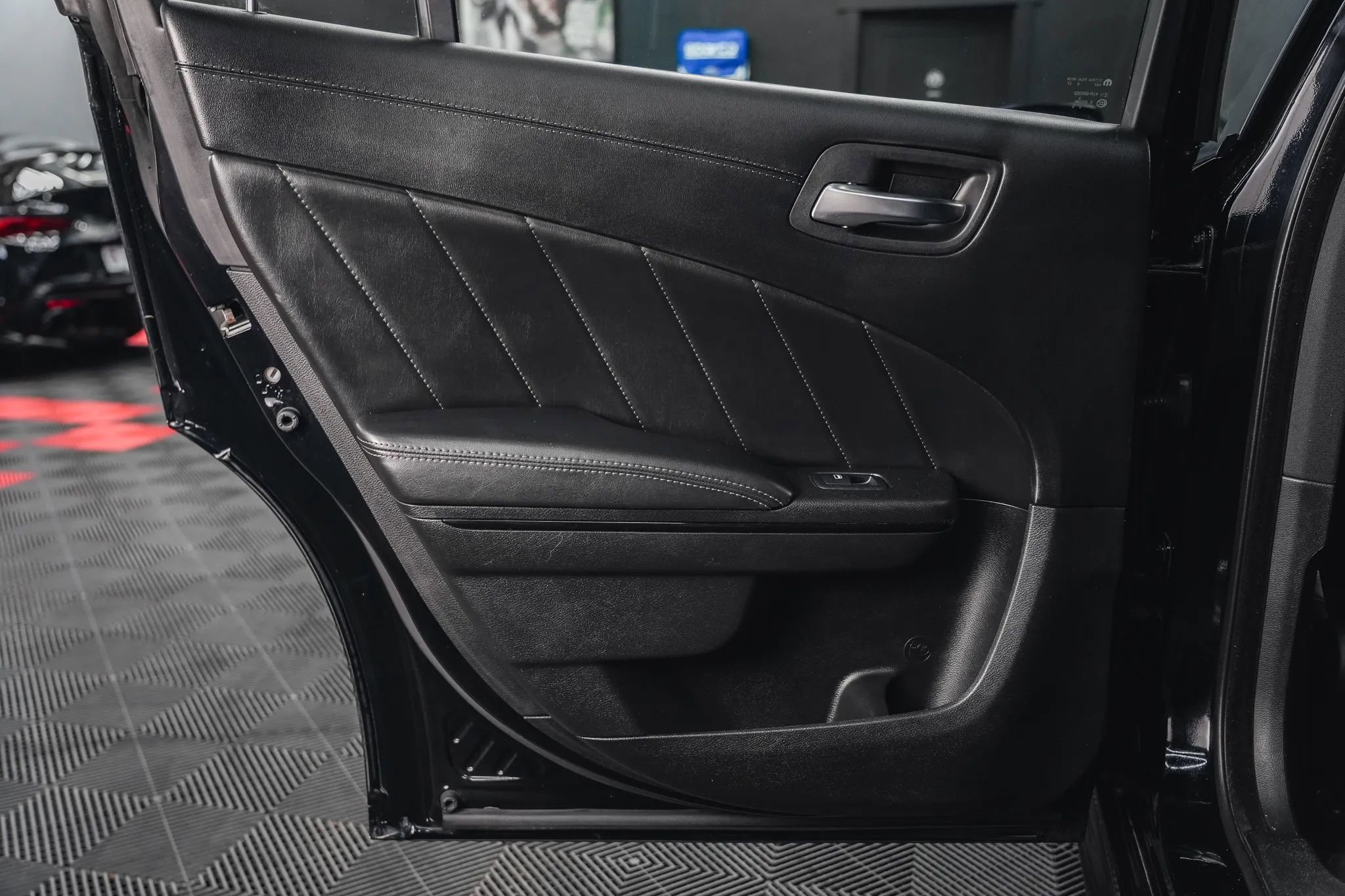 Used 2019 Dodge Charger Scat Pack w/ Daytona Edition Group RWD image 44