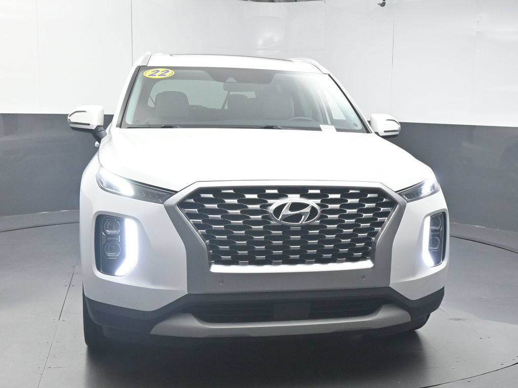 Used 2022 Hyundai Palisade SEL w/ Premium Package FWD image 3