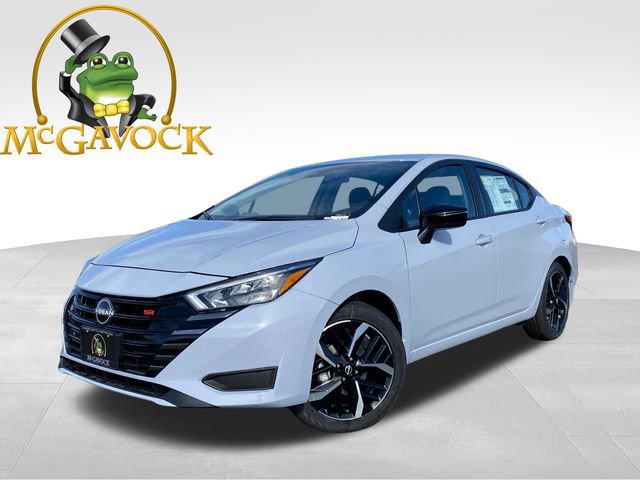 New 2025 Nissan Versa SR w/ Trunk Package