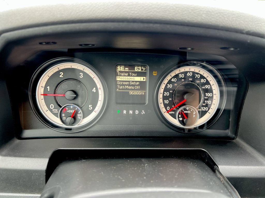 Used 2014 RAM 2500 Tradesman w/ Chrome Appearance Group AWD/4WD image 11