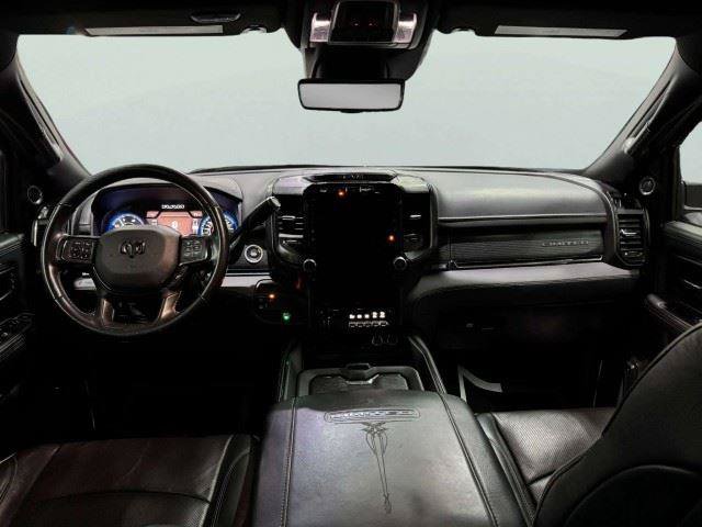 Used 2022 RAM 2500 Limited AWD/4WD image 32