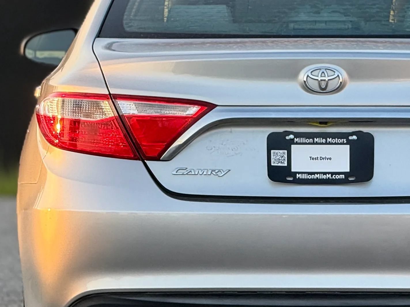 Used 2015 Toyota Camry XLE FWD image 13