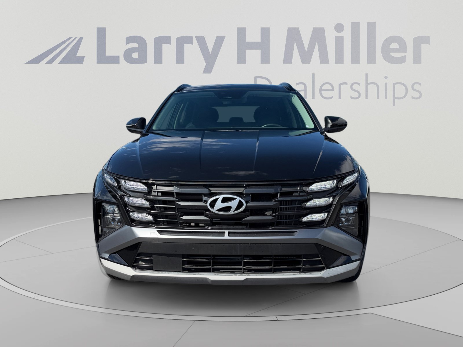 Certified 2025 Hyundai Tucson SEL AWD/4WD image 8
