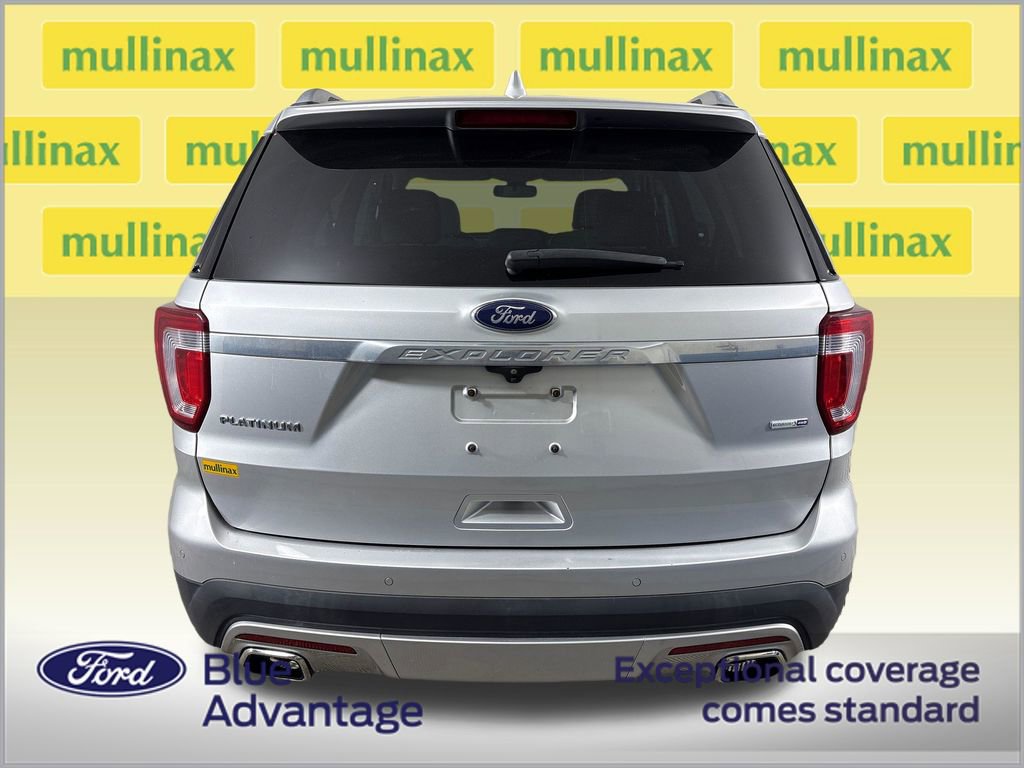 Used 2017 Ford Explorer Platinum image 10