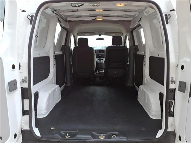 Used 2021 Nissan NV200 S w/ Back Door Glass Package image 19