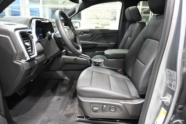 New 2026 GMC Canyon Elevation w/ Convenience Package image 11