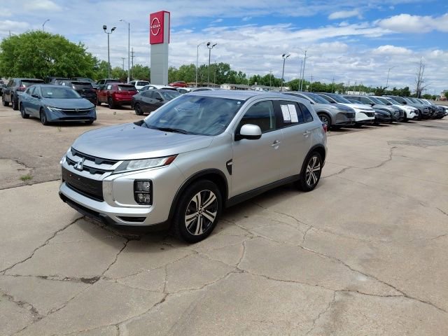 Used 2025 Mitsubishi Outlander Sport ES AWD/4WD image 8