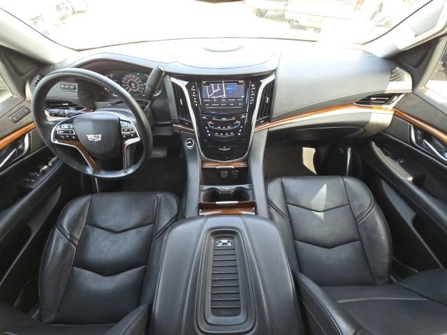 Used 2020 Cadillac Escalade Luxury RWD image 36