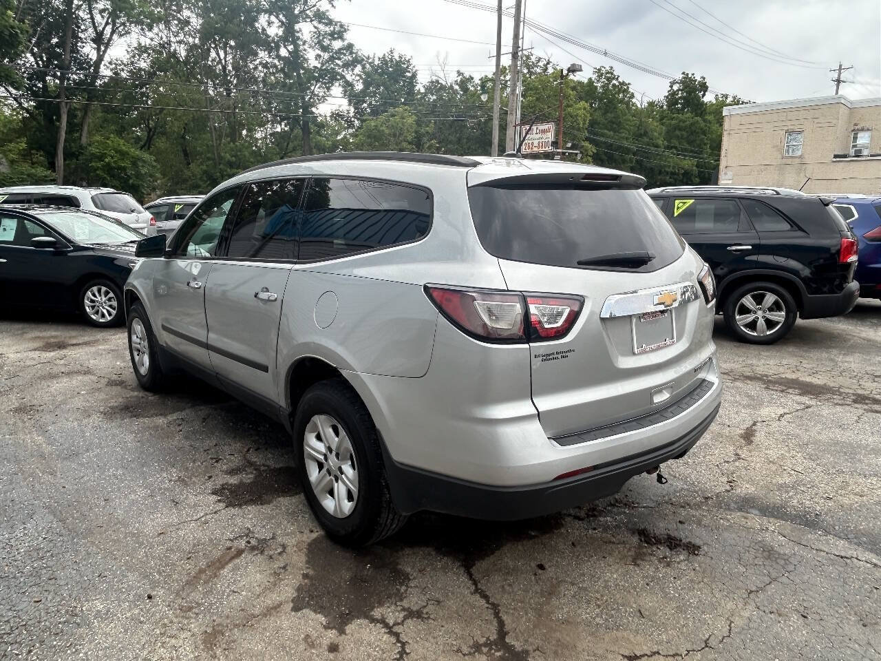 Used 2013 Chevrolet Traverse LS FWD image 10