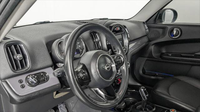 Used 2020 MINI Cooper Countryman FWD image 26