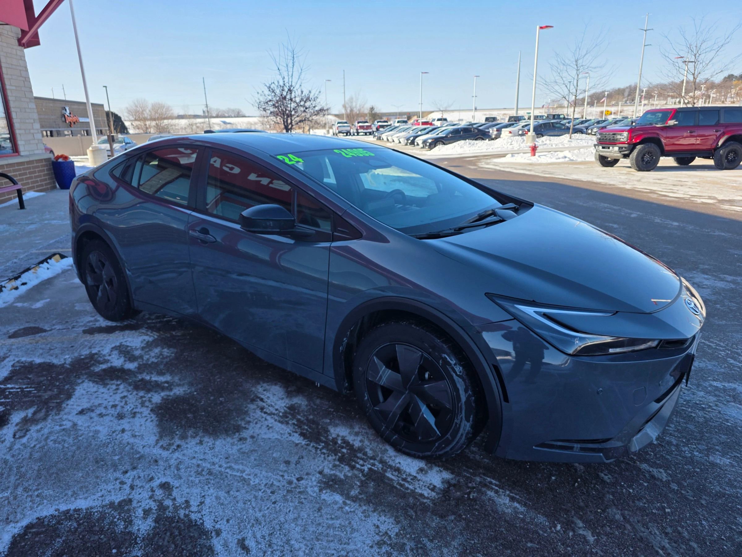 Used 2024 Toyota Prius LE image 3