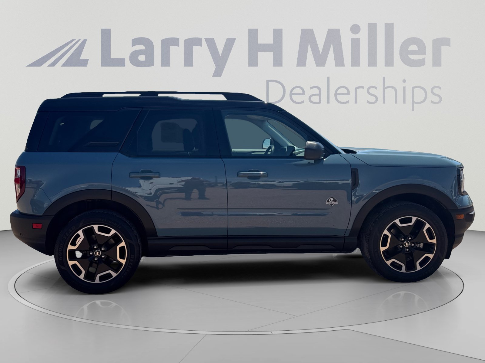 Used 2021 Ford Bronco Sport Outer Banks AWD/4WD image 6