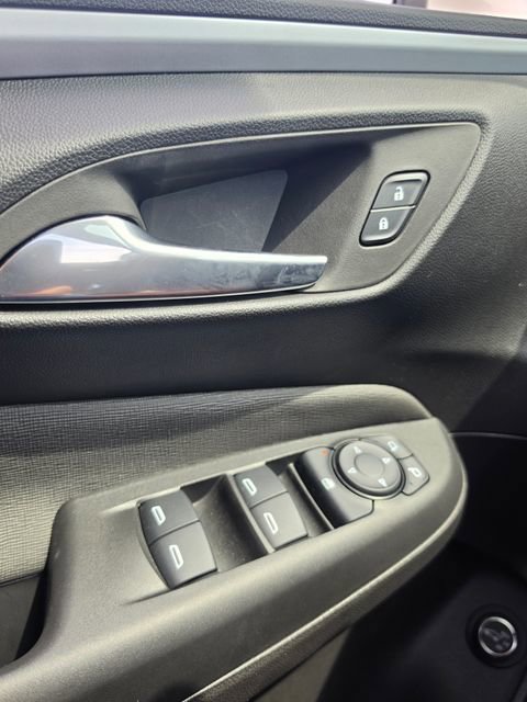 Used 2024 Buick Envista Preferred w/ Convenience I Package FWD image 19