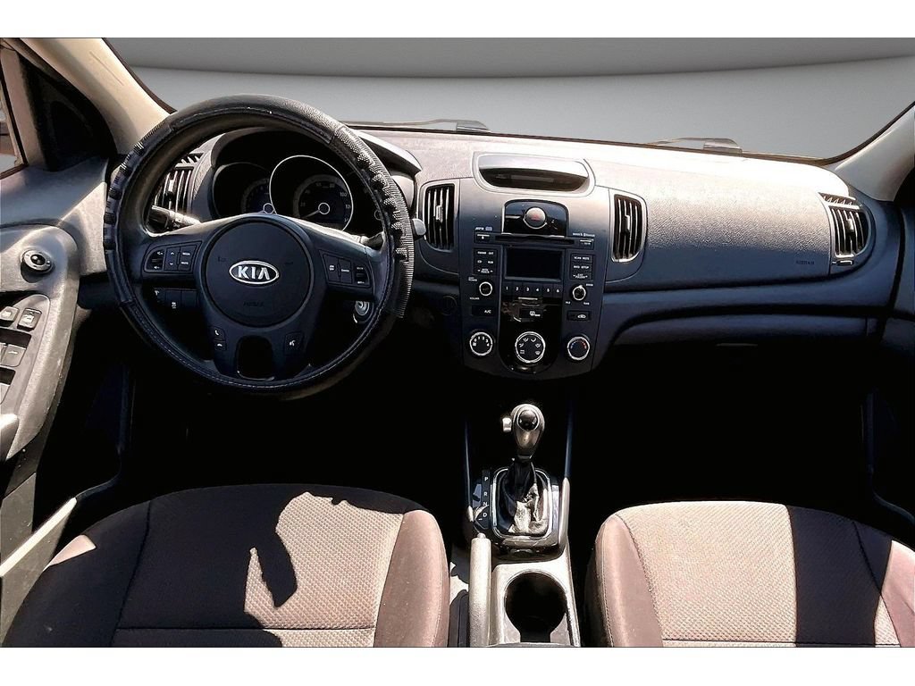 Used 2012 Kia Forte EX w/ Premium Pkg FWD image 10