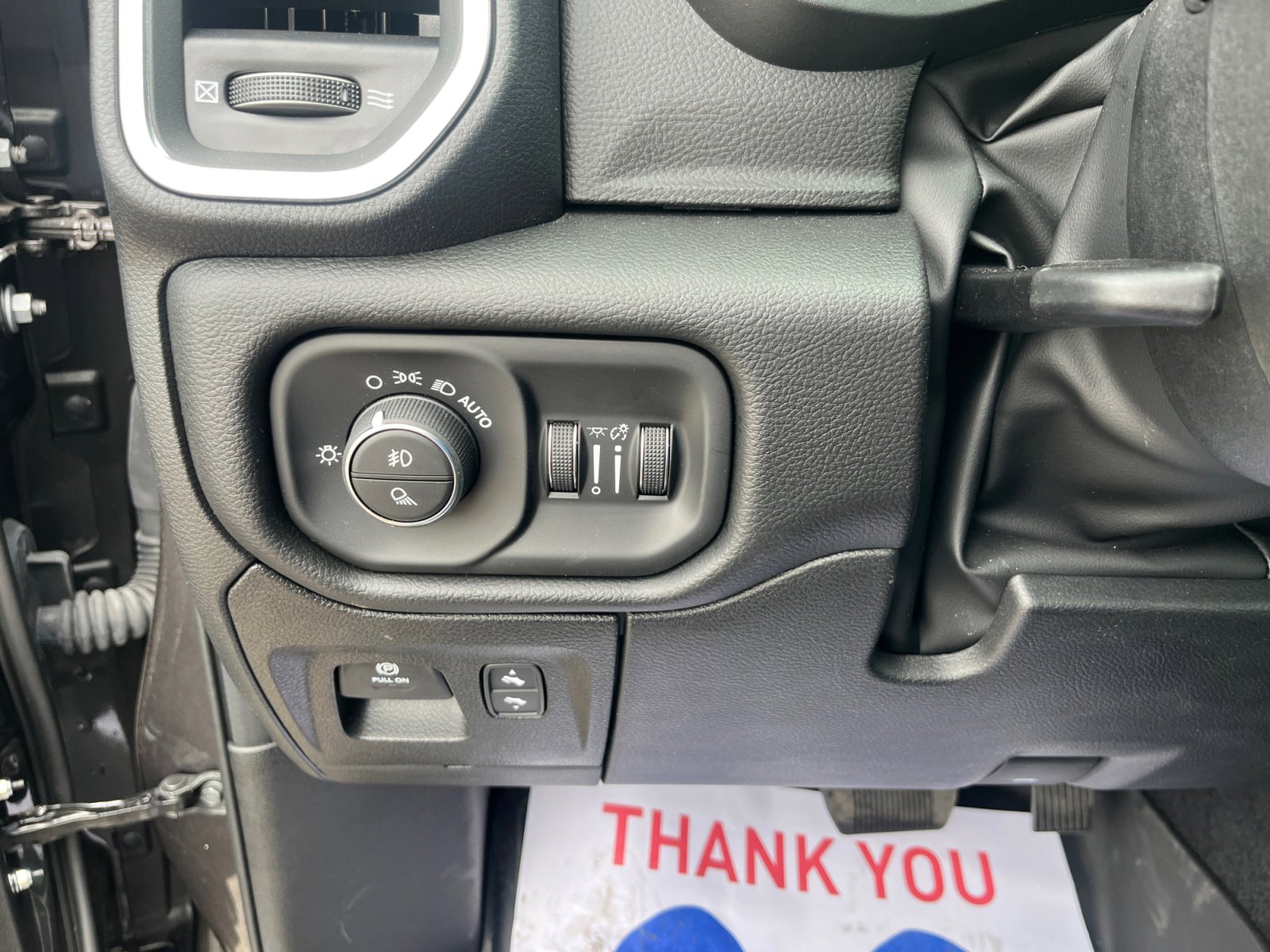 Used 2026 RAM 1500 Laramie w/ Sport Appearance Package image 12