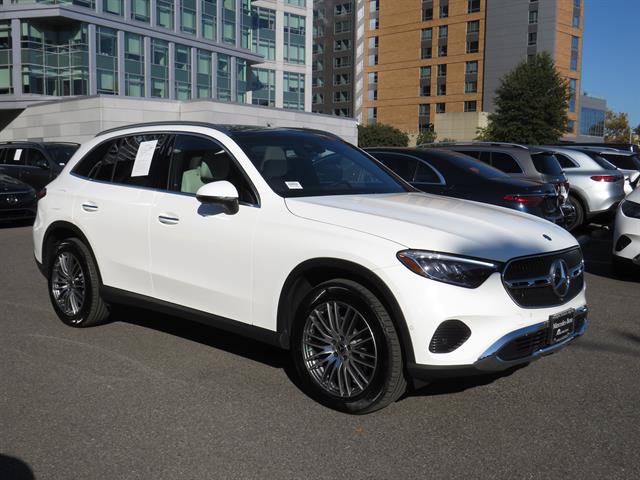 Used 2026 Mercedes-Benz GLC 300 4MATIC image 5