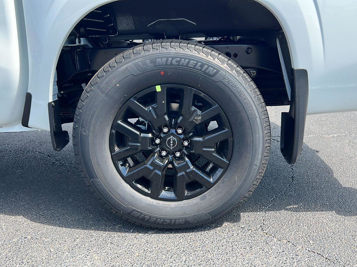 New 2026 Nissan Frontier SV image 24