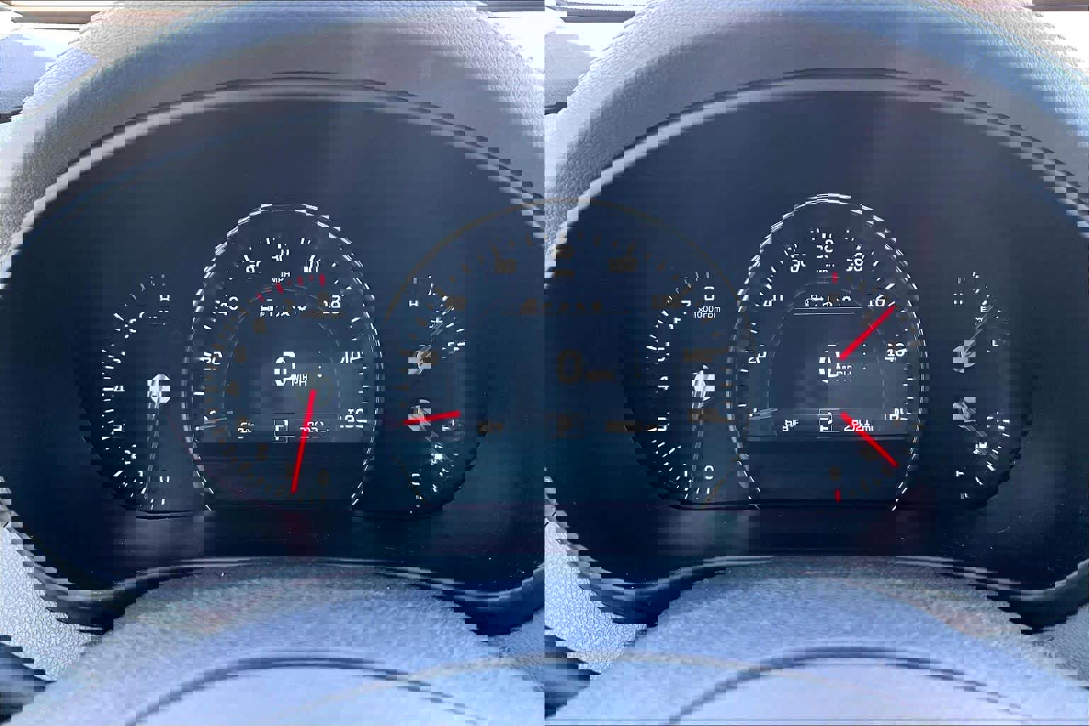 Used 2017 Kia Sorento SX image 23