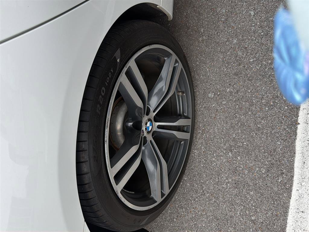 Used 2019 BMW 740i w/ Executive Package RWD image 8