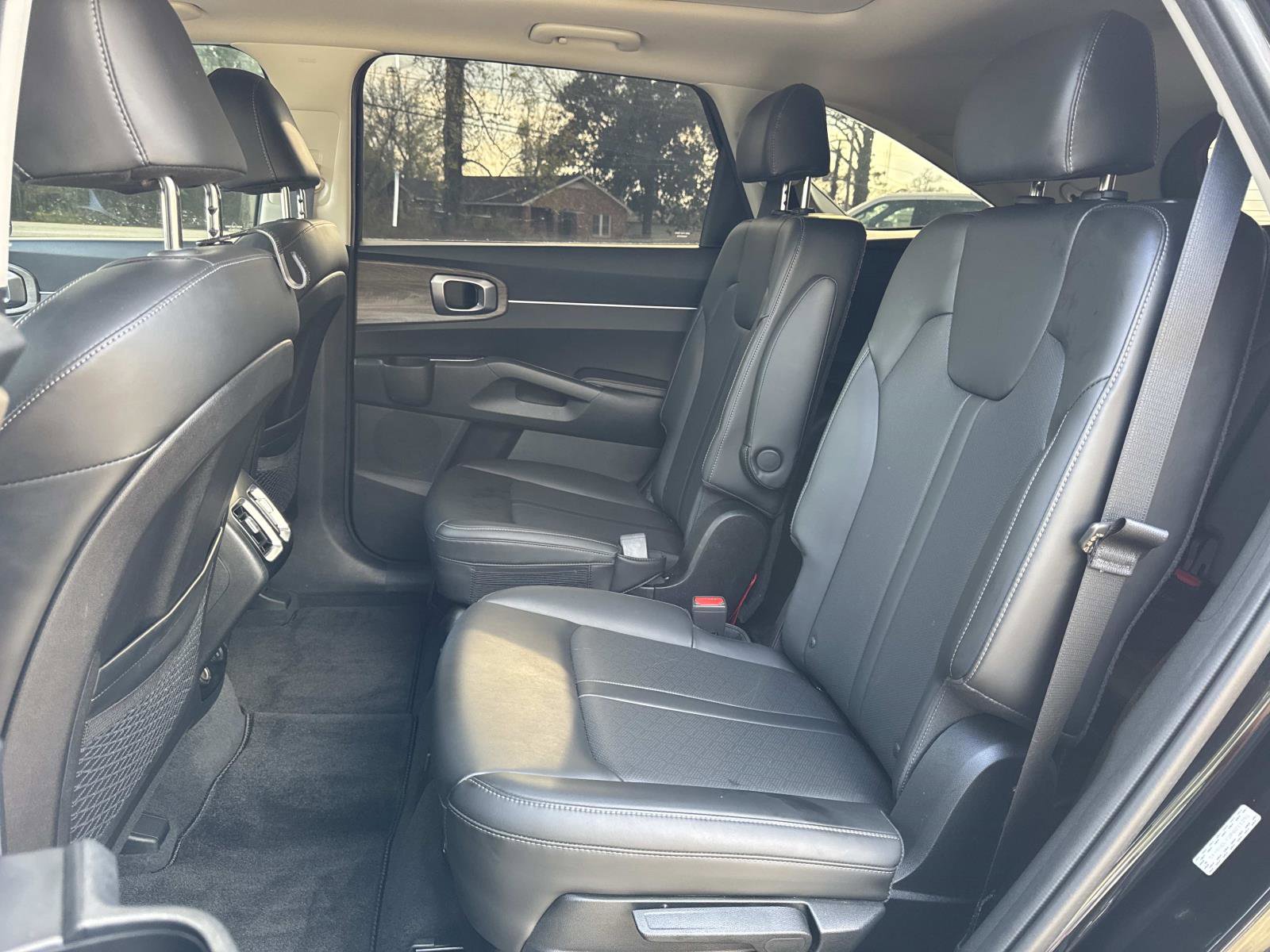 Used 2023 Kia Sorento X-Line EX image 13