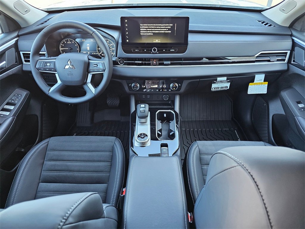 New 2025 Mitsubishi Outlander AWD image 6