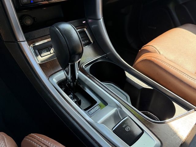 Used 2022 Subaru Ascent Touring AWD/4WD image 18