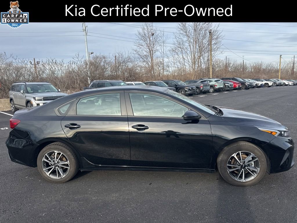 Certified 2024 Kia Forte LXS image 1